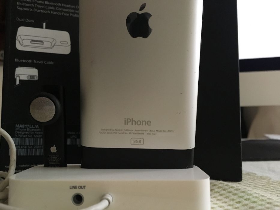 Super Rare Apple A1221 Bluetooth Headset, 1st Generation (2007), in Original Box64309729123073123