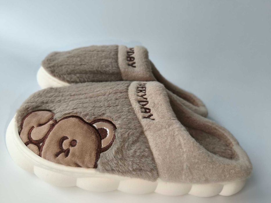 Nowe kapcie ocieplone brązowe Miś męskie ciepłe 42-43