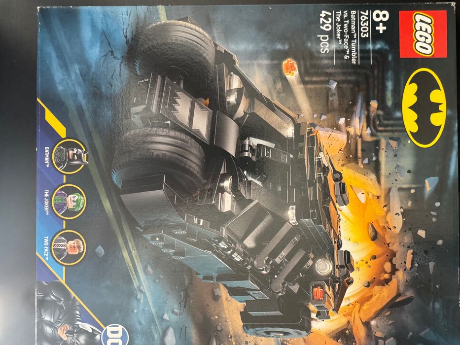Lego Batman 76303