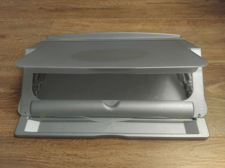 Підставка-кейс для ноутбука PORTA NOTE BOOK сріблястий колір як нова