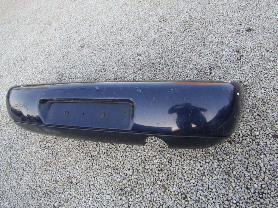 PARA-CHOQUES TRAS FORD FIESTA ano 1997 a 2000
