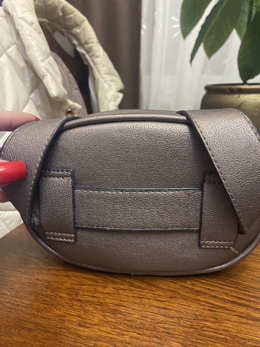 Сумочка (бананка) жіноча