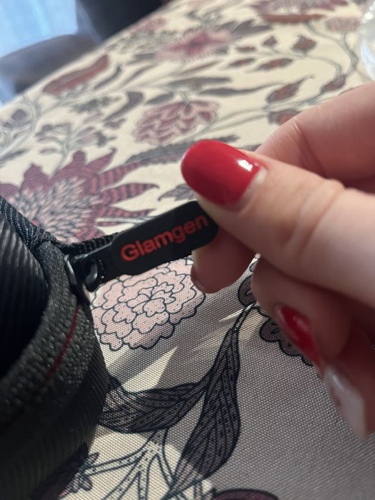 Etui podrozne do mikrofonu rode