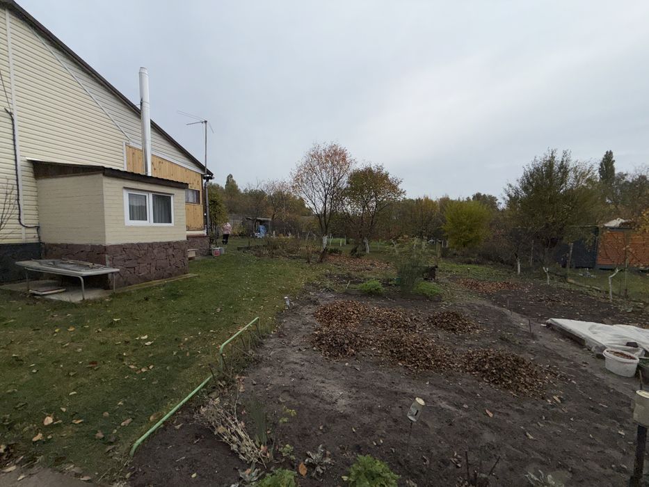 Продаж будинка в 30хв від Броварів з ремонтом і меблями