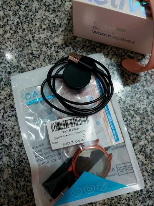 Smartwatch SAMSUNG Galaxy Watch Active 2 40mm (Rosa Dourado)