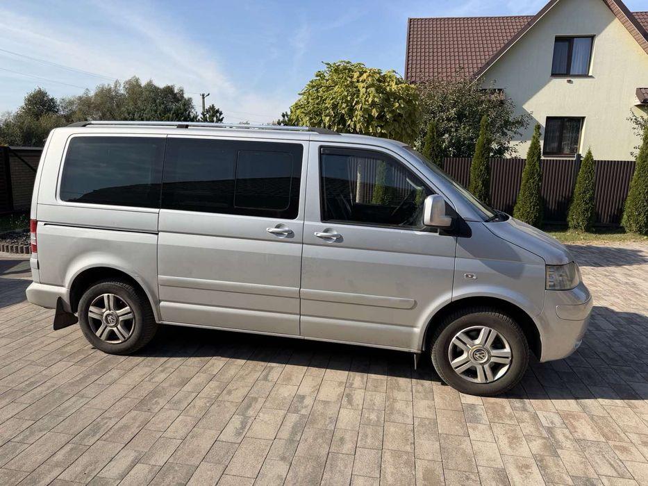 Продається  VOLKSWAGEN Multivan T5