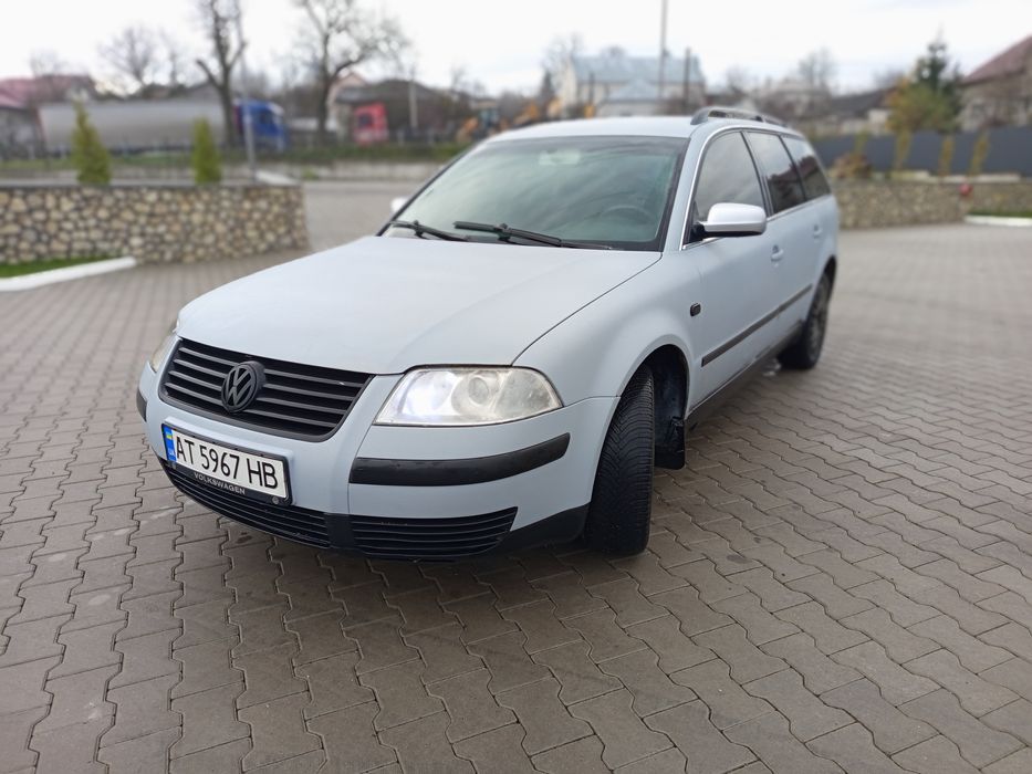 Автомобіль пасат