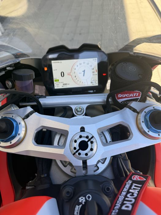 Ducati Panigale V4S