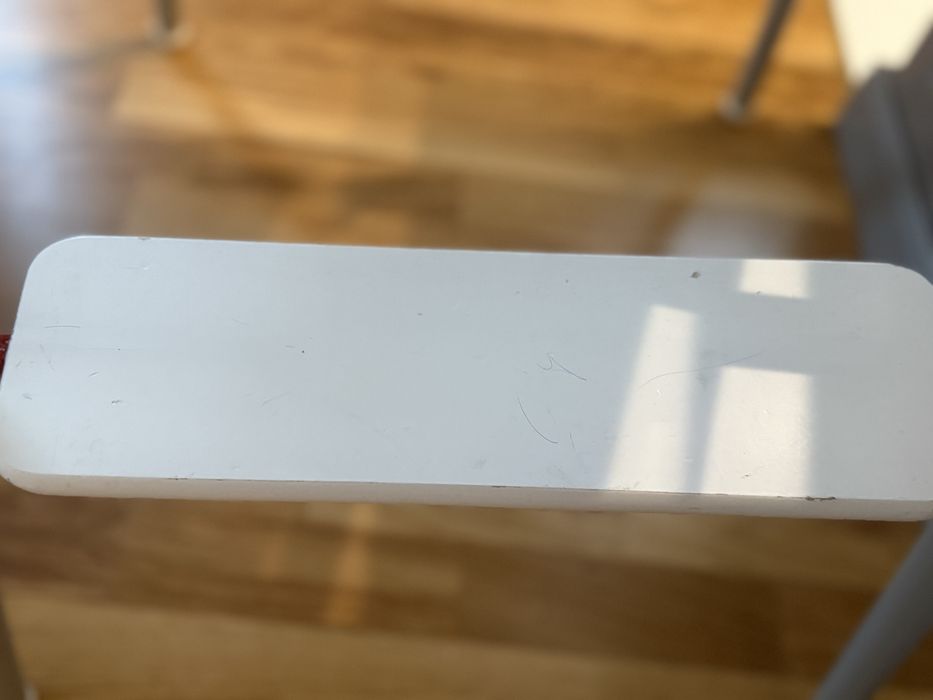 Krzeselko Antilip z podnozkiem i nowa deska