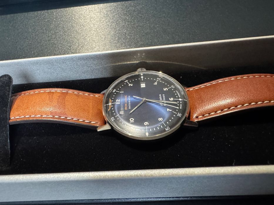 Relógio Iron Annie automático com dias de uso