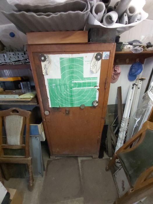 Шкаф металлический/сейф