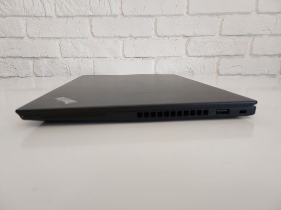 LENOVO ThinkPad T490s/14" FHD IPS сенсорний/i5-8365U/16Gb/256Gb
