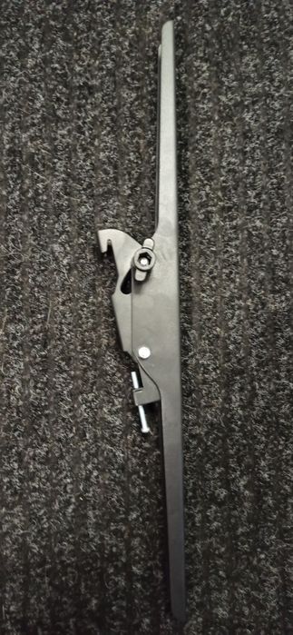 Uchwyt Wieszak TV uchylny Solidny 32"- 85"