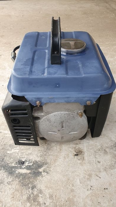 Генератор бензиновий  220в