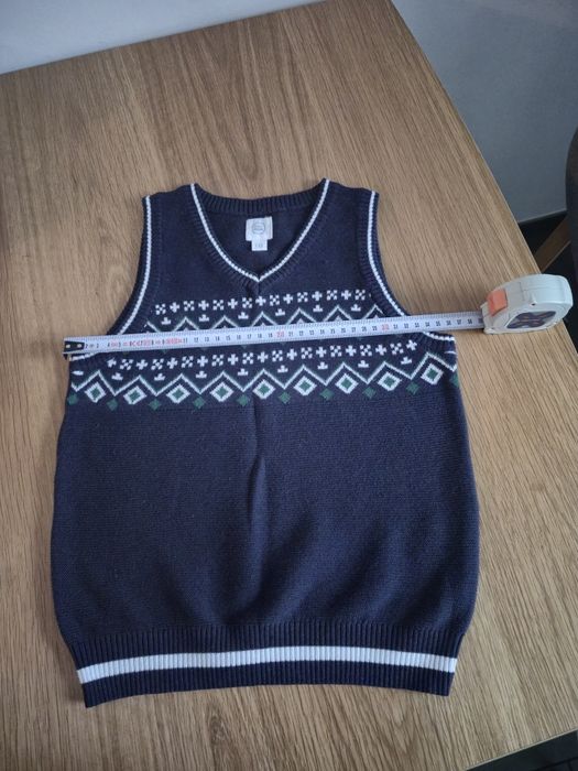 Sweterkowa kamizelka bezrękawnik świateczna dla chłopca 122