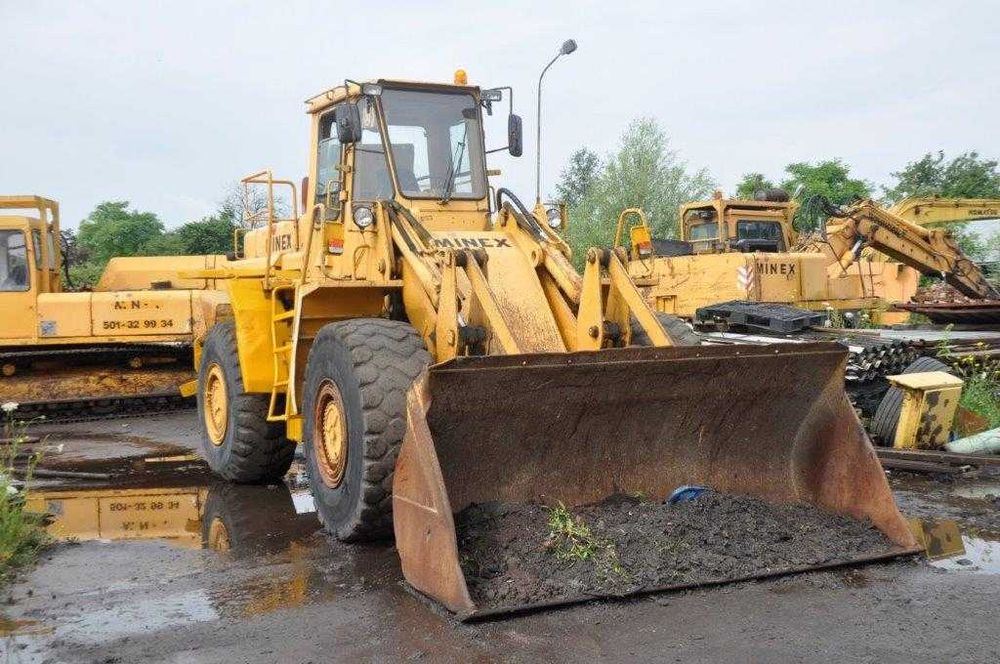 ŁADOWARKA  Kołowa Fiat Allis FR20,  uszkodzony silnik
