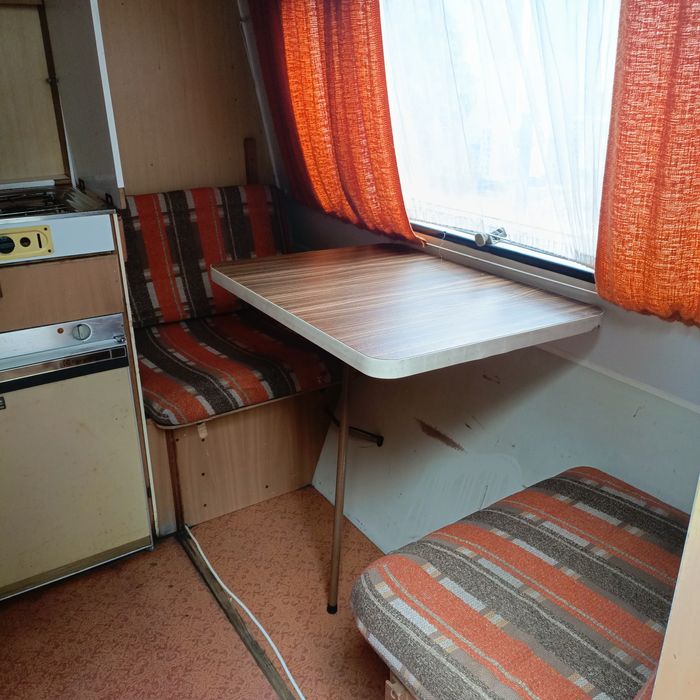 Przyczepa kempingowa lekka knaus k 310
