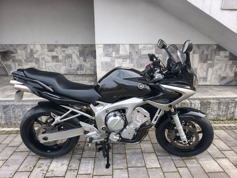 Yamaha FZ6 fz6  fzs fazer 600  oryginał gsr hornet