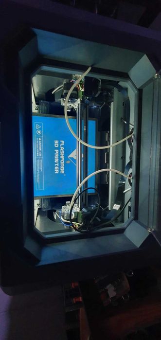 Impressora 3D Flashforge Creator 3 V2 preço novo -> 2250 euros