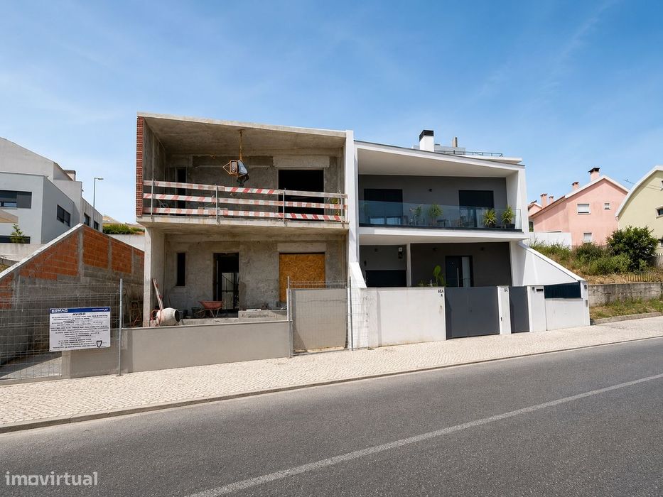 Moradia T4 com piscina