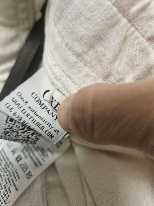 Чоловічі оригінальні білі шорти C.P.Company XL