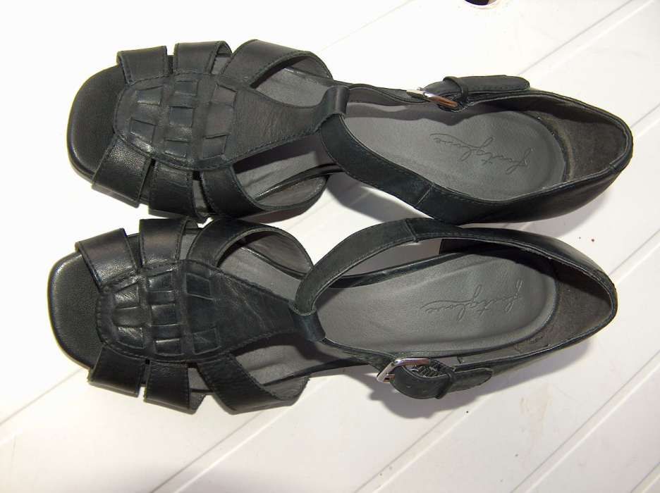 skórzane sandałki Footglove = rozmiar duże 41 = uk7,5 wkładka 27cm