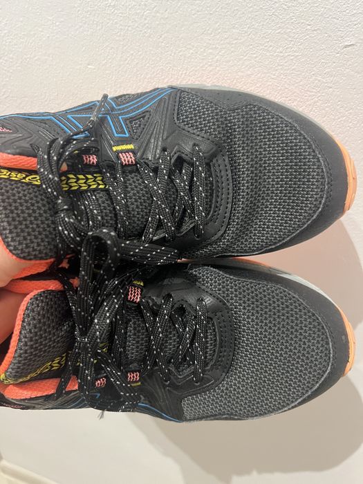 Buty do biegania Asics Gel-Venture 8 1012A708 czarny