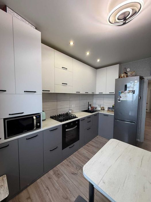 2к! квартира в ЖК Баронівський, 8/9 пов, 70 м2, котел, все залишають