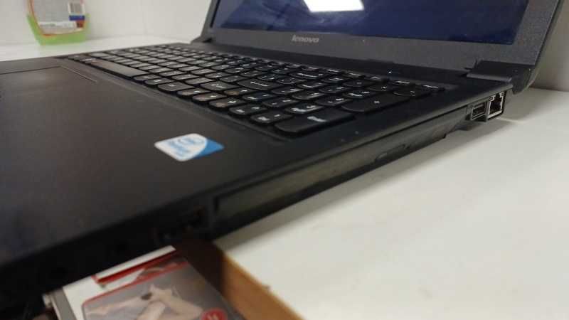 Ноутбук Lenovo 15.6