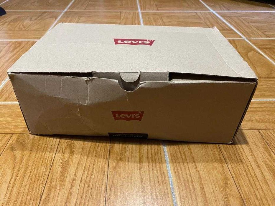 LEVI'S HERNANDEZ 44" NOVAS