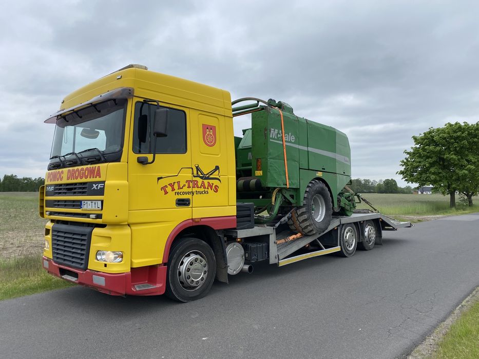 Usługi transportowe maszyn rolniczych i budowlanych laweta transport