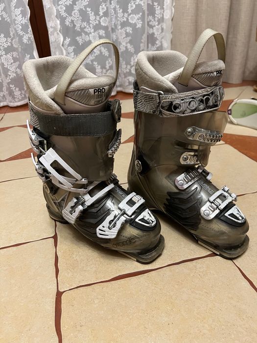 Narty damskie 160 cm, buty rozmiar 25, 25,5. Komplet Atomic