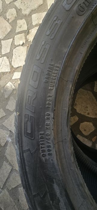 4 pneus continental 295/40/20