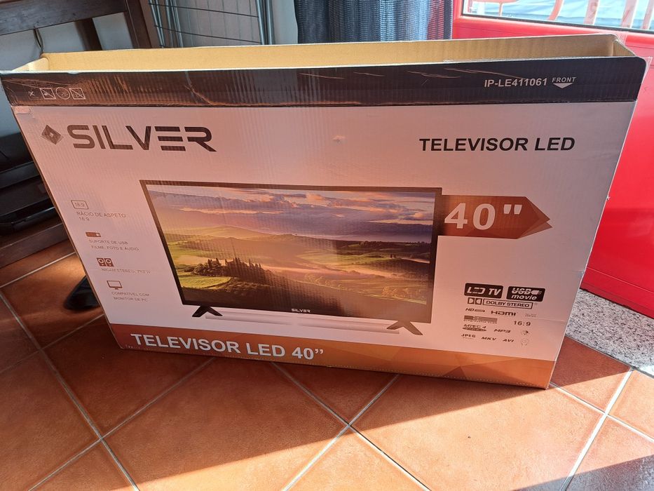 Televisão Silver 40"