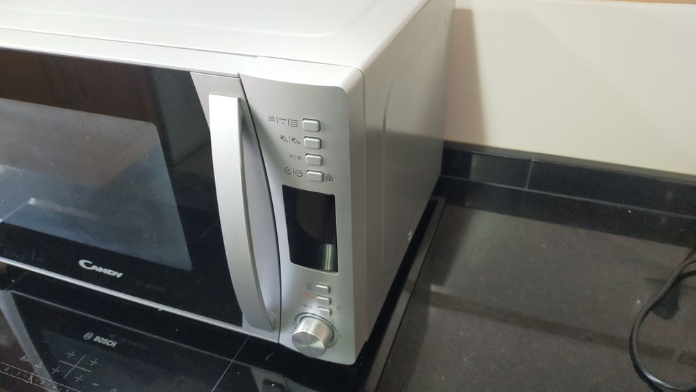Microondas Candy com grelhador ( Grill )