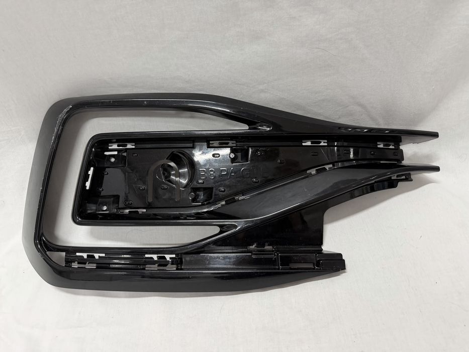 Kratka Zderzaka Prawy Przód VW Passat B8 LIFT 19-23r.