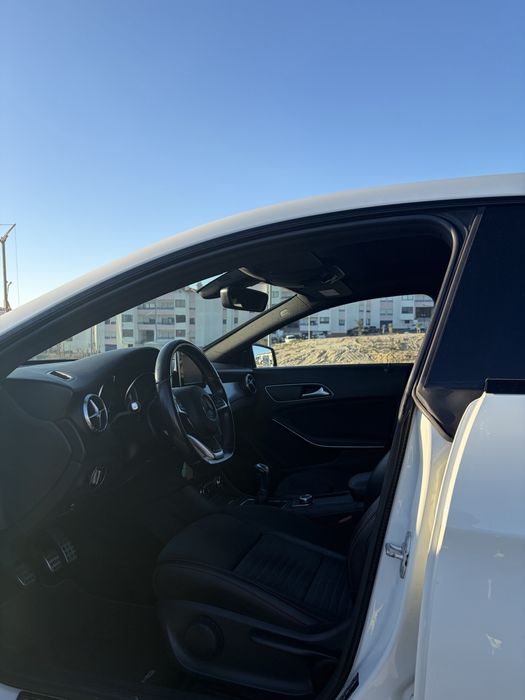 Mercedes-benz Cla 200d