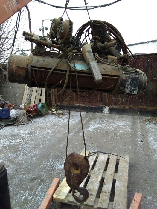 Двигатель подъёма тележка кареткаТельфер электротельфер 0.5 1 2 3.2 т