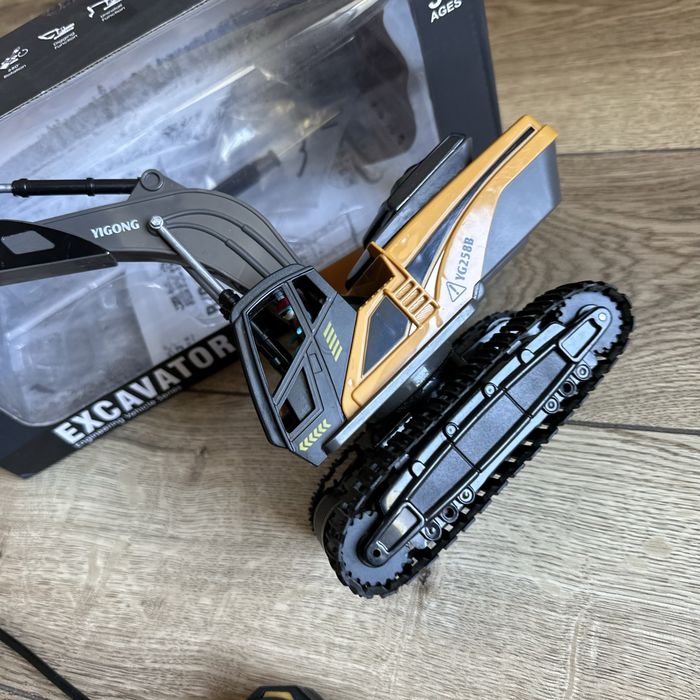 Koparka excalator sterowany na pilot metalowa