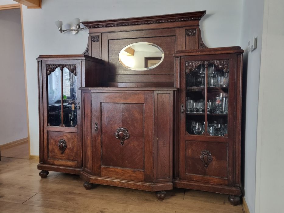 Meble gdańskie, kredens, komoda.