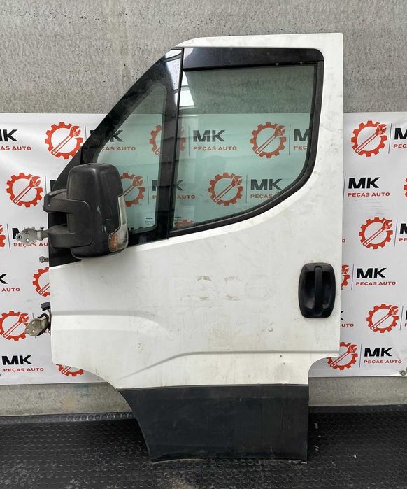 Porta frontal esquerda Iveco Daily (2017)