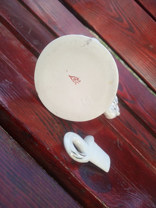 Півник Статуета.