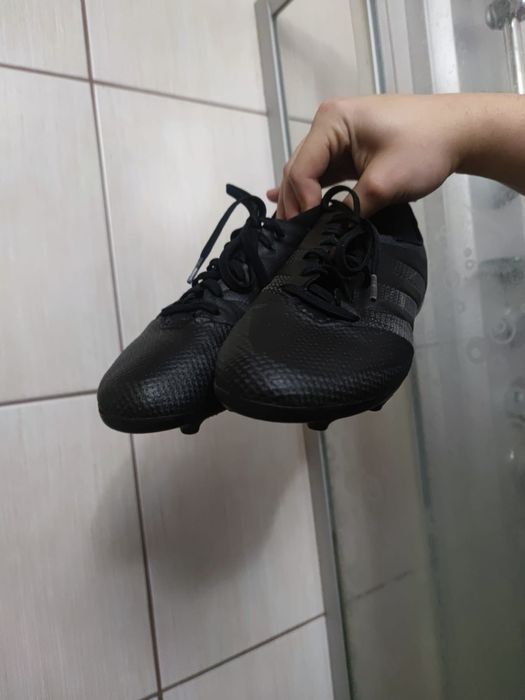 buty piłkarskie korki męskie 37 junior czarne adidas lanki na naturaln