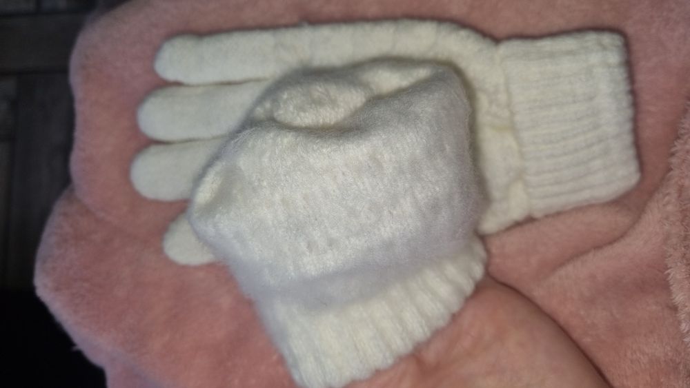 Рукавички білі перчатки