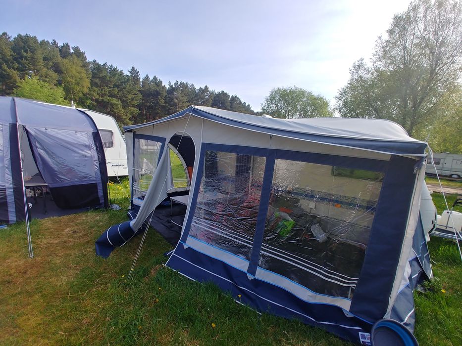 Przyczepa kempingowa adria 430