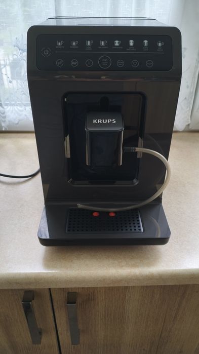 Ekspres ciśnieniowy KRUPS EA89ZB10 + zapas filtrów