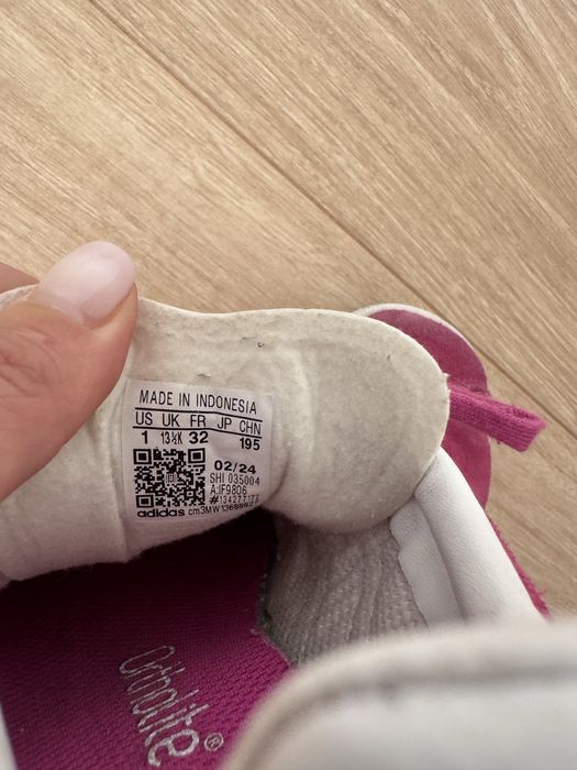 Кроссовки розовые gazelle оригинал