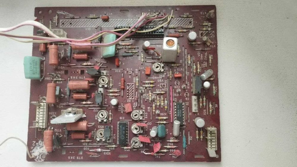 Продам плати радіодеталі мікросхеми