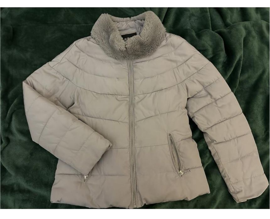 Зимова куртка, пуховик