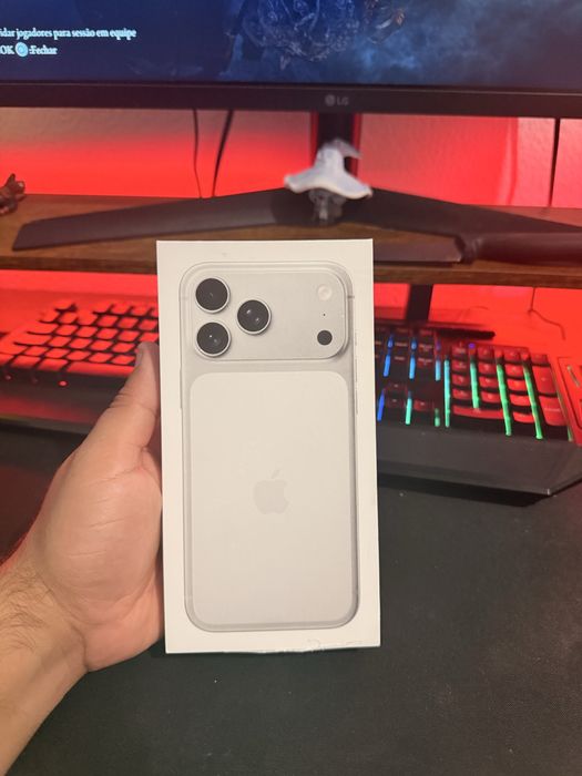 Iphone 17 pro max novo na caixa